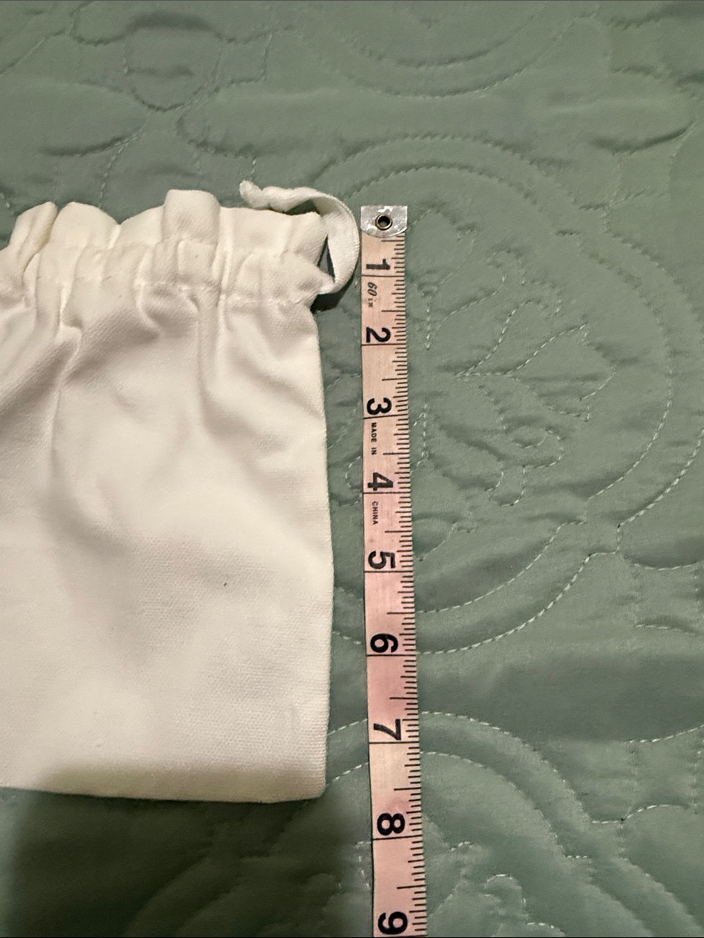 Dior White Drawstring Pouch with Gold Logo - Picture 3 of 5